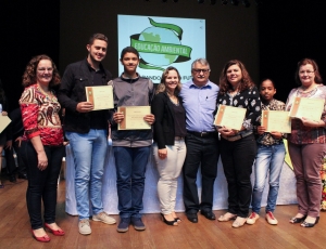 entrega-premiacao-projeto-educacao-ambiental---cica-(13).jpg