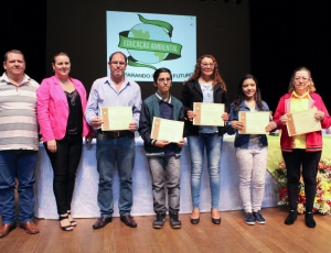 entrega-premiacao-projeto-educacao-ambiental---cica-(14).jpg