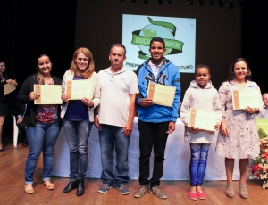 entrega-premiacao-projeto-educacao-ambiental---cica-(29).jpg